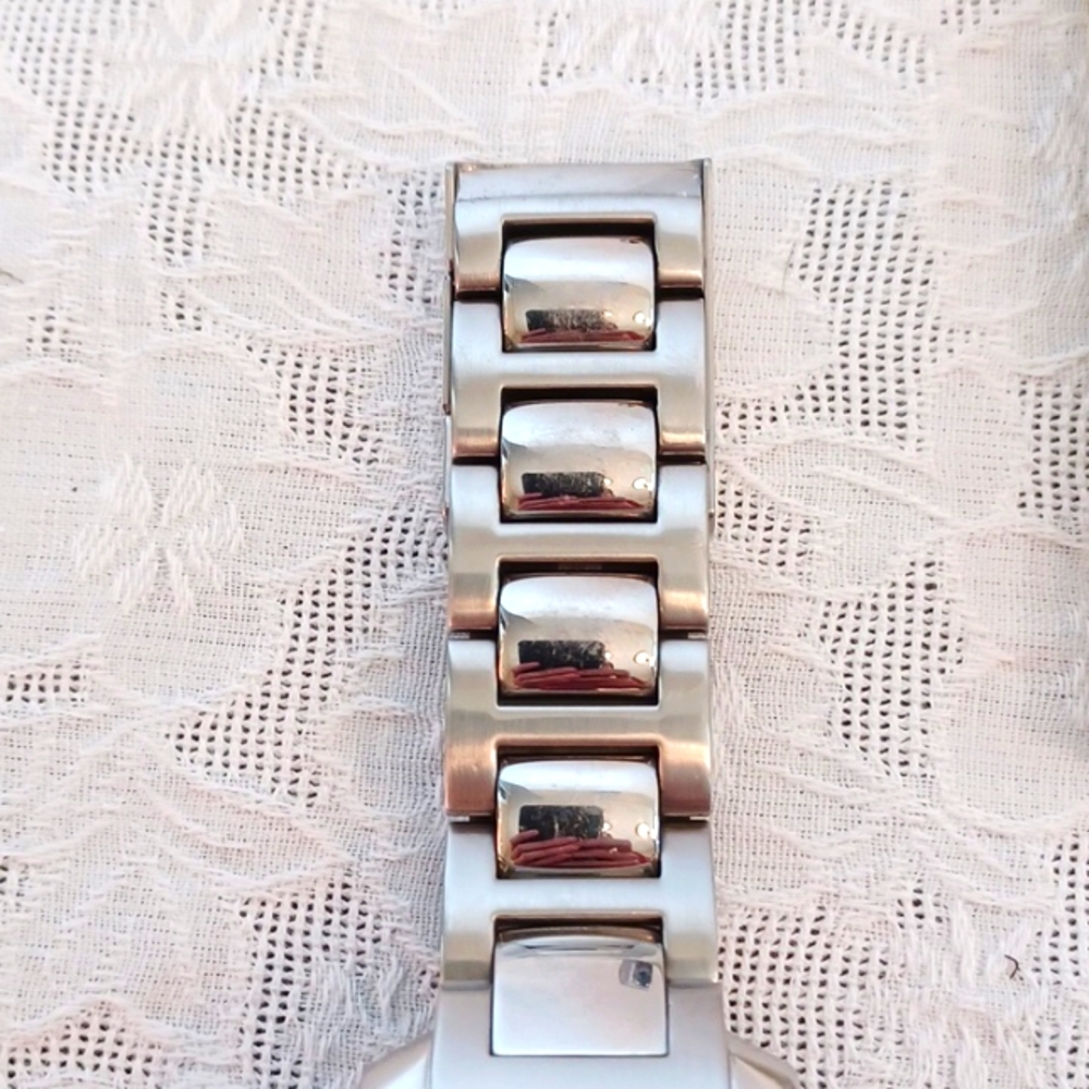 Men's Fossil Watch - Picture 10 of 16